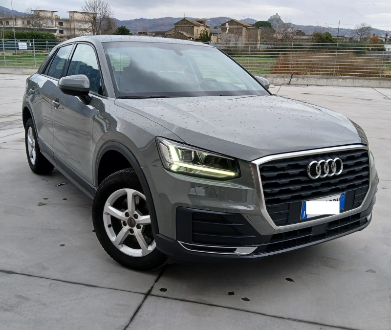 AUDI Q2